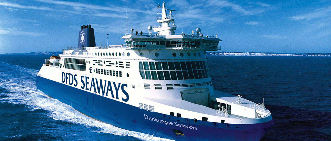Как пройти на паром. DFDS корабль. DFDS паром. Паром DFDS фото. Паром DFDS каюты.