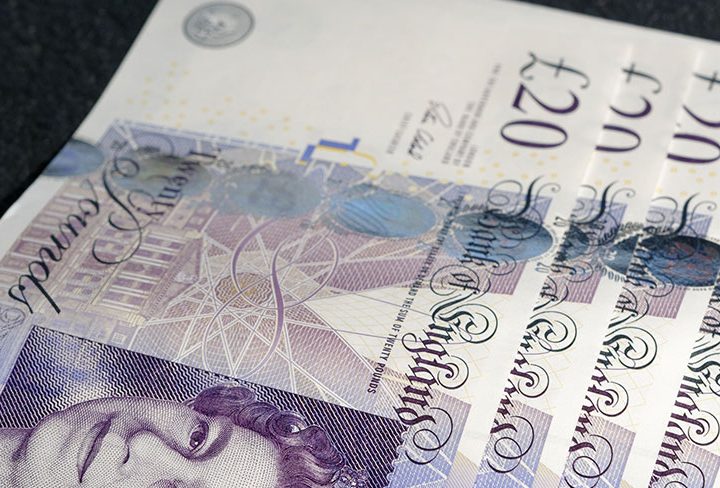 UK Salaries Set to Rise in 2019